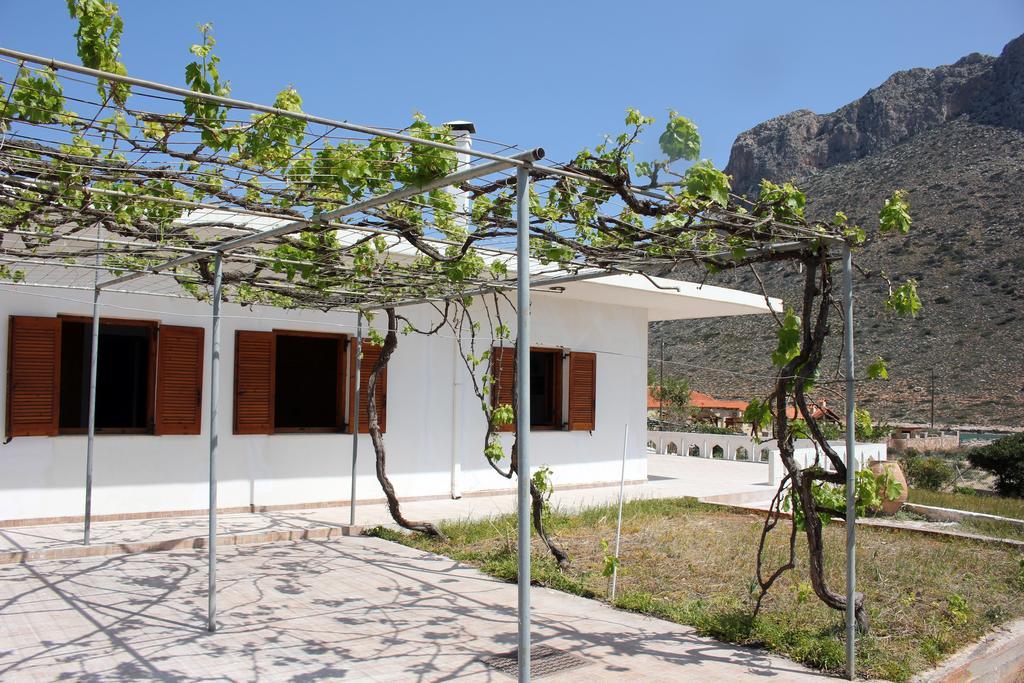 StavrósTheros Beach House别墅 外观 照片
