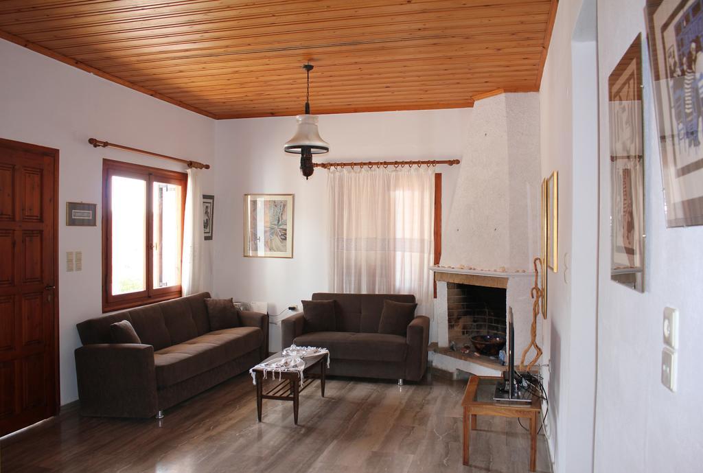 StavrósTheros Beach House别墅 外观 照片